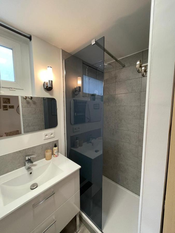 Superbe Appartement, A Proximite Du Centre D'Arles Bagian luar foto