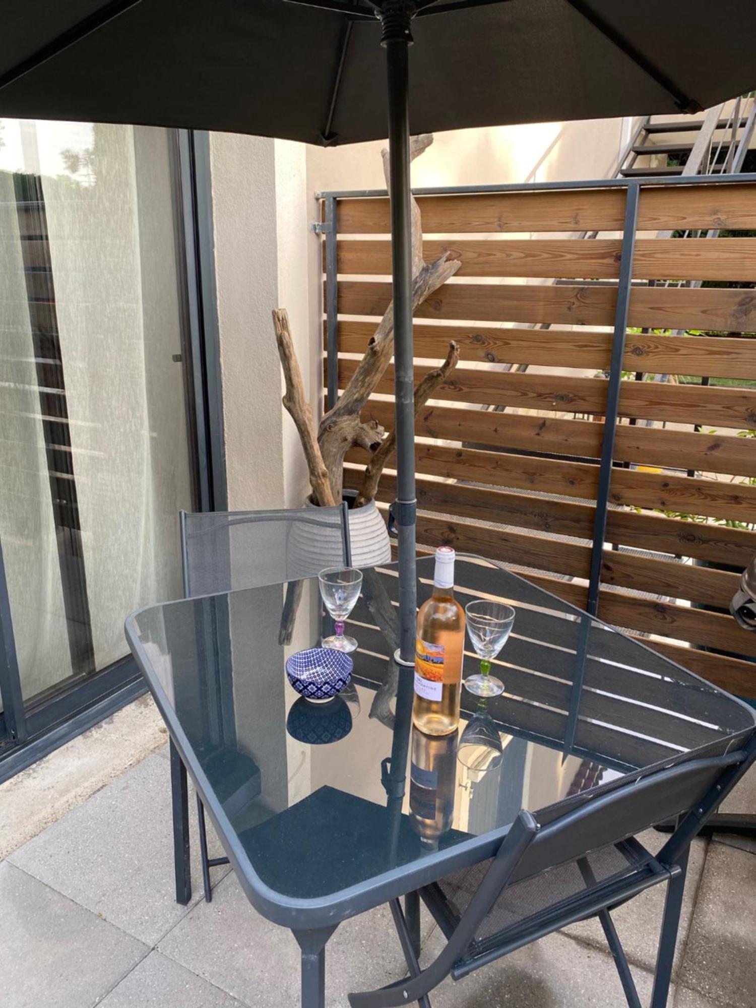 Superbe Appartement, A Proximite Du Centre D'Arles Bagian luar foto